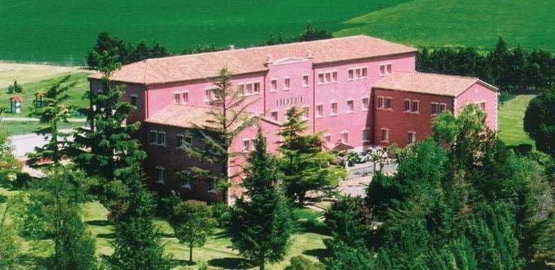 Hotel San Camilo Navarrete Exterior photo